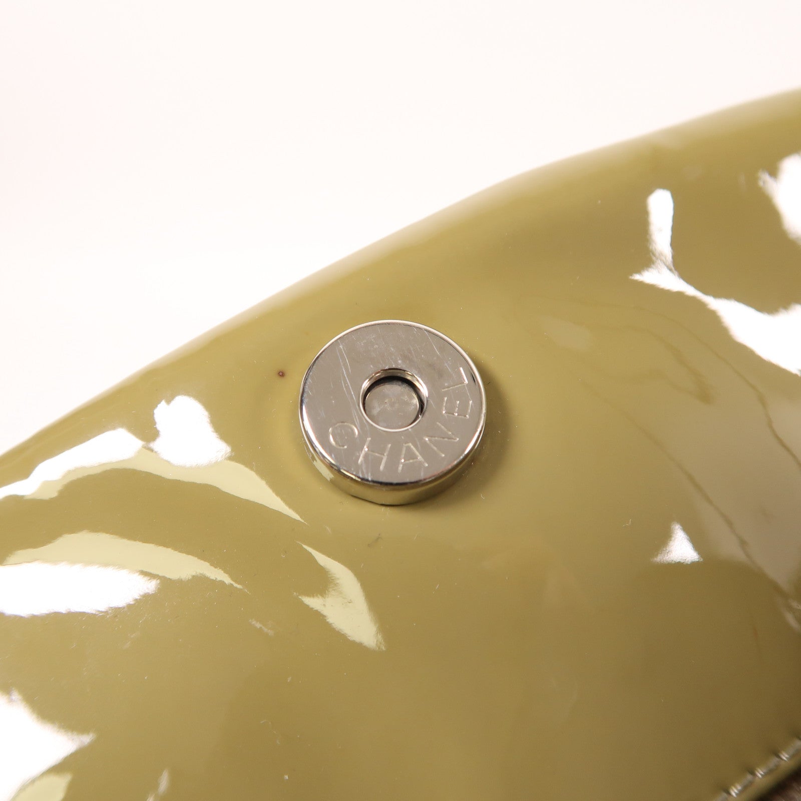 CHANEL 漆皮皮革Chain Shoulder銀扣鏈帶肩背袋