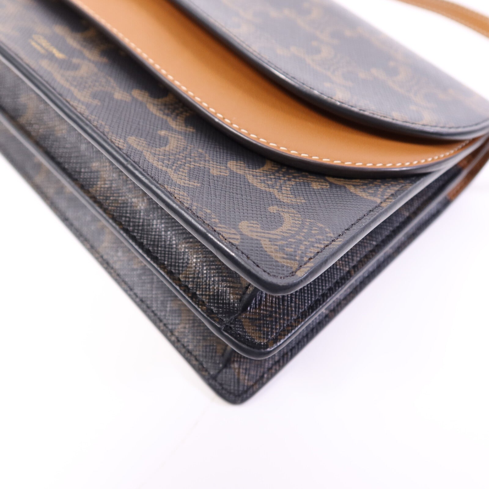 CELINE 塗層帆布/牛皮皮革Triomphe Wallet On Strap金扣肩背袋