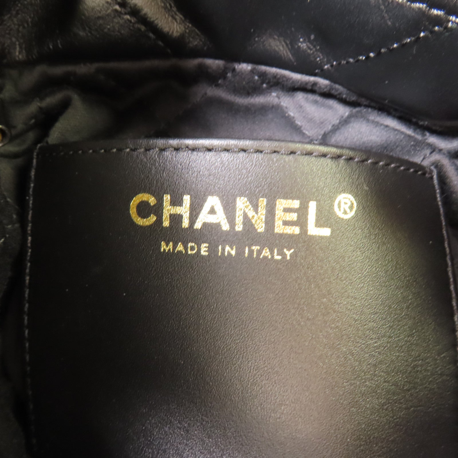 CHANEL 牛皮皮革C22 Mini金扣鏈帶肩背袋