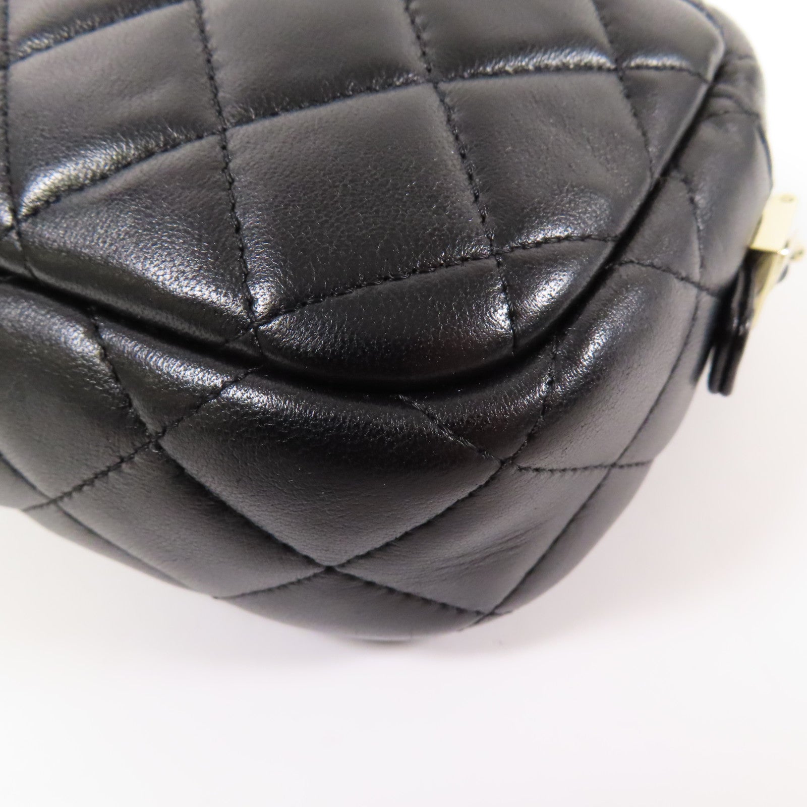 CHANEL 羊皮皮革Chain Shoulder金扣鏈帶肩背袋