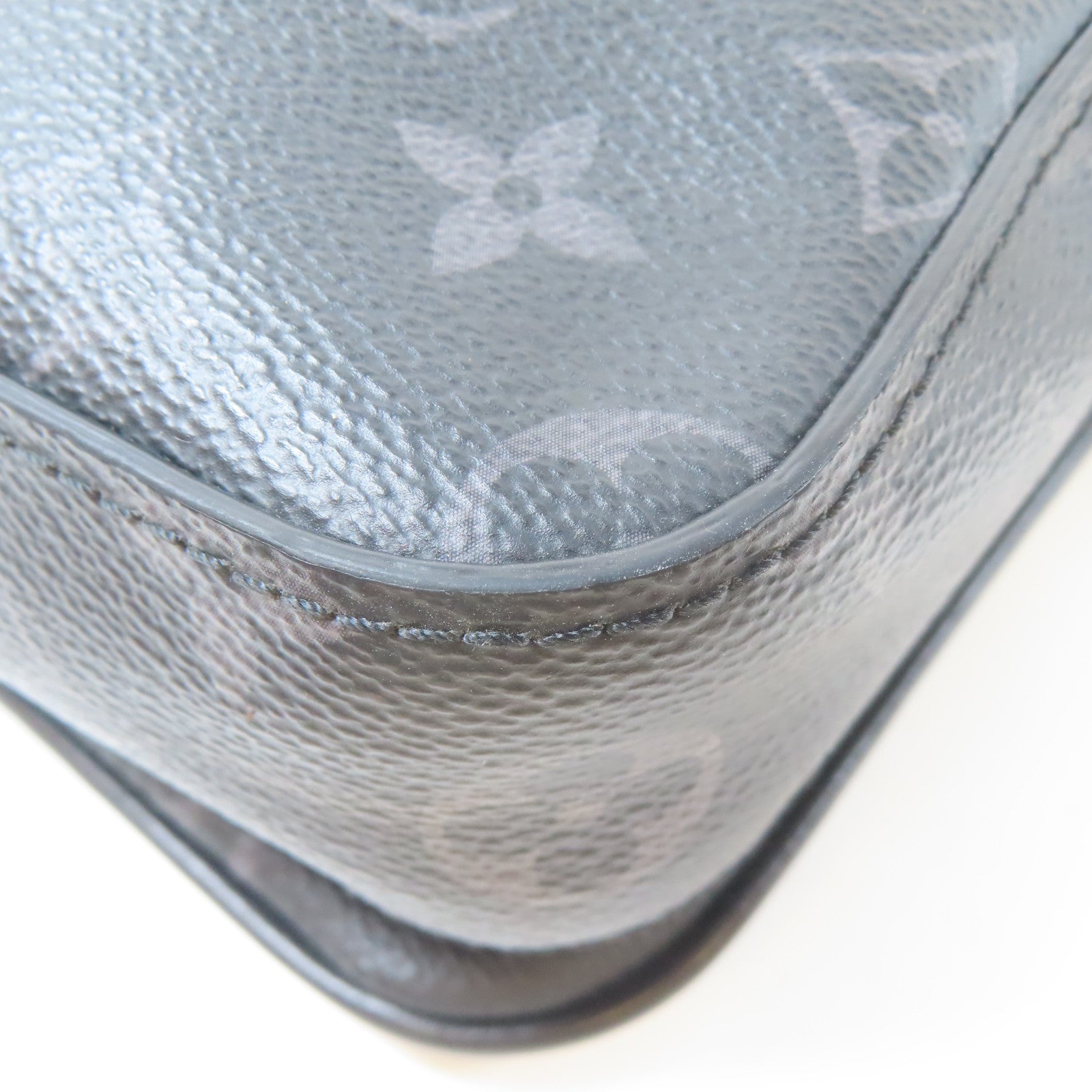 LOUIS VUITTON Monogram Eclipse Trio Messenger銀扣肩背袋黑色/灰色