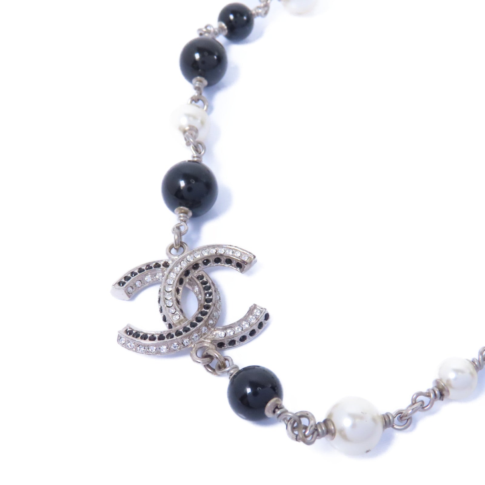 CHANEL 金屬Necklace銀扣項鍊銀色/黑色/白色