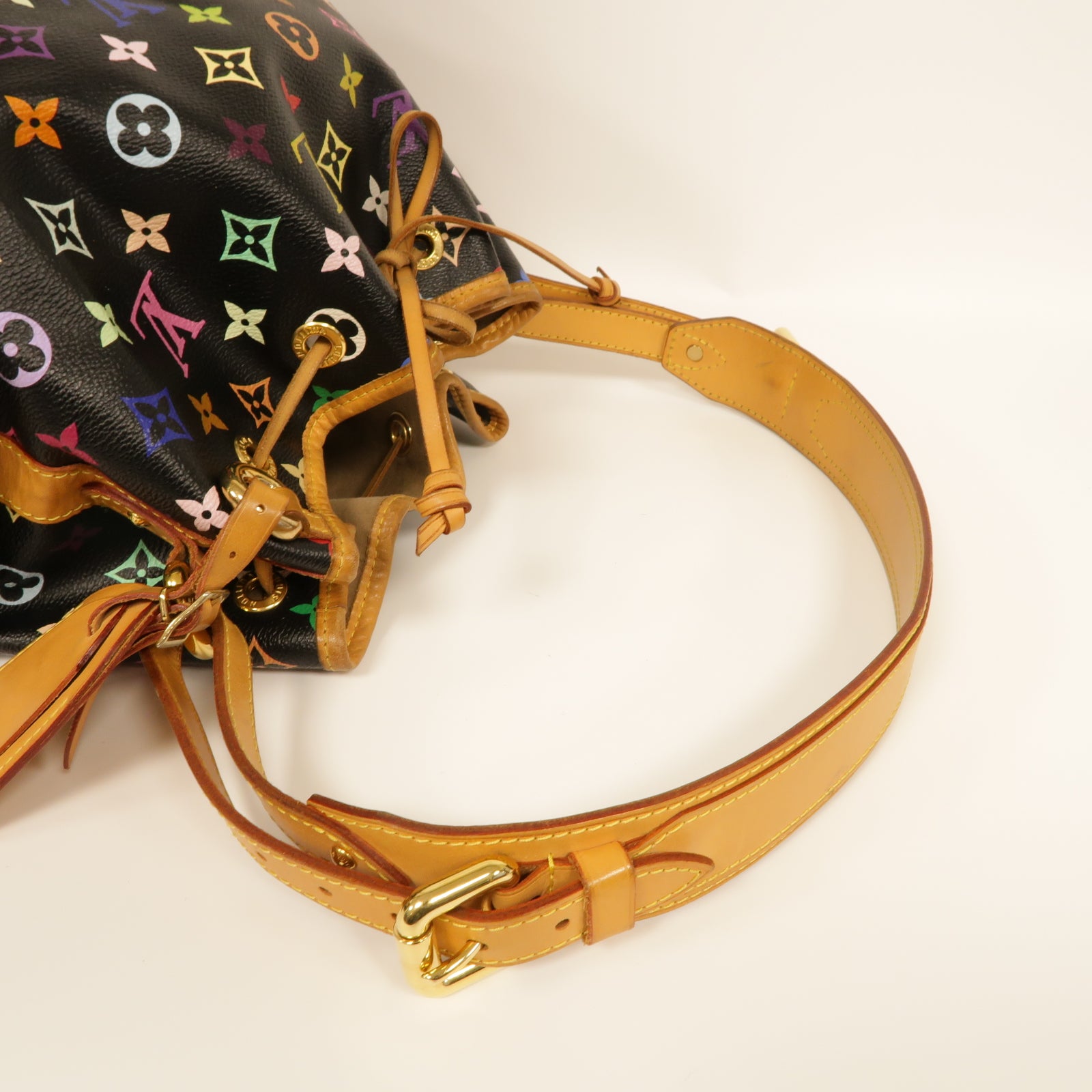 LOUIS VUITTON 【激減優惠】Monogram Multicolore Noe Shoulder Bag金扣肩背袋黑色/彩色