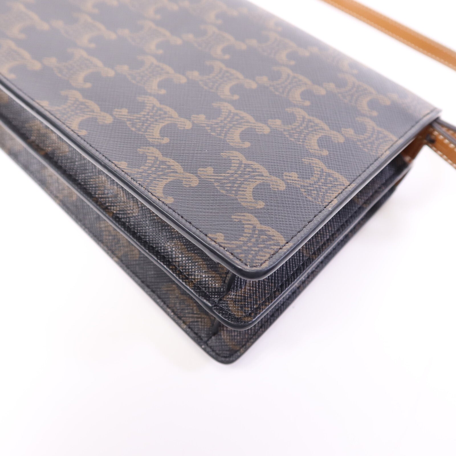 CELINE 塗層帆布/牛皮皮革Triomphe Wallet On Strap金扣肩背袋