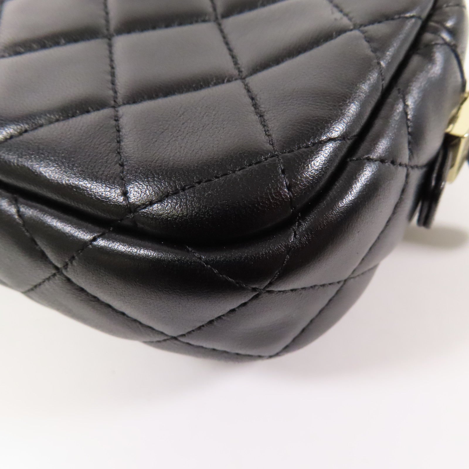 CHANEL 羊皮皮革Chain Shoulder金扣鏈帶肩背袋