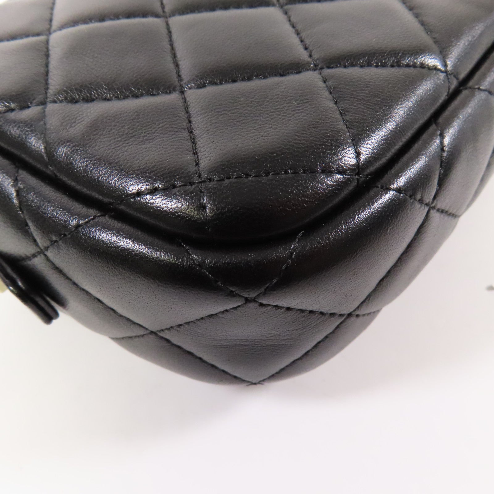 CHANEL 羊皮皮革Chain Shoulder金扣鏈帶肩背袋