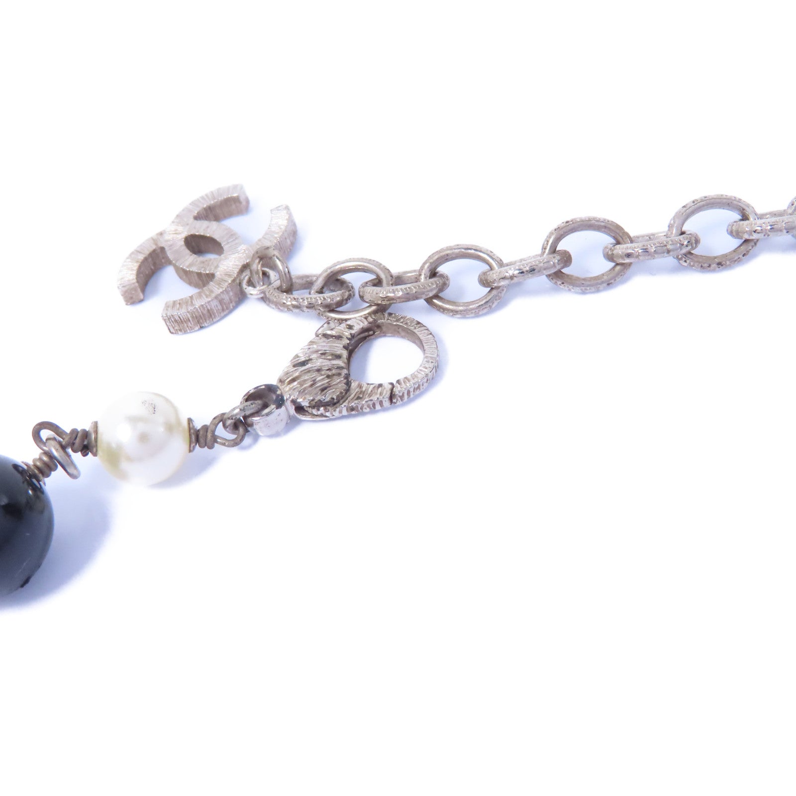 CHANEL 金屬Necklace銀扣項鍊銀色/黑色/白色