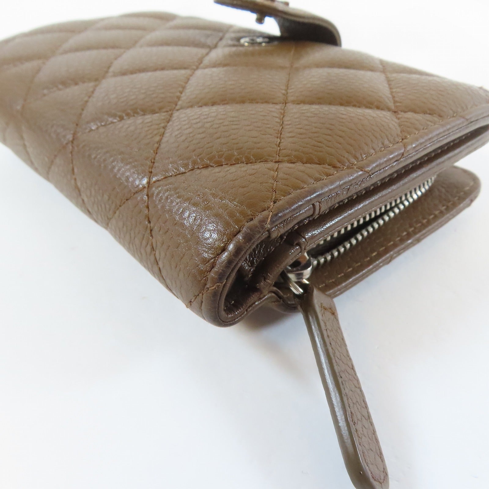 CHANEL 菱格Caviar皮革Bifold Wallet銀扣錢包啡色