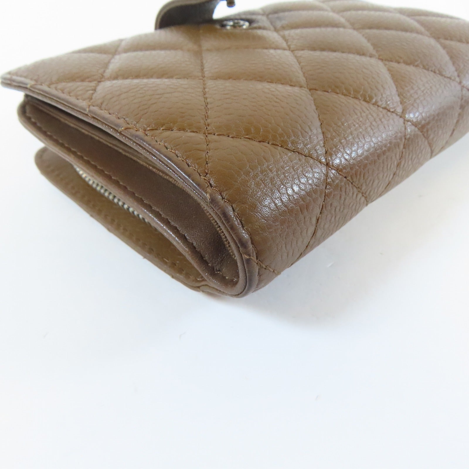 CHANEL 菱格Caviar皮革Bifold Wallet銀扣錢包啡色
