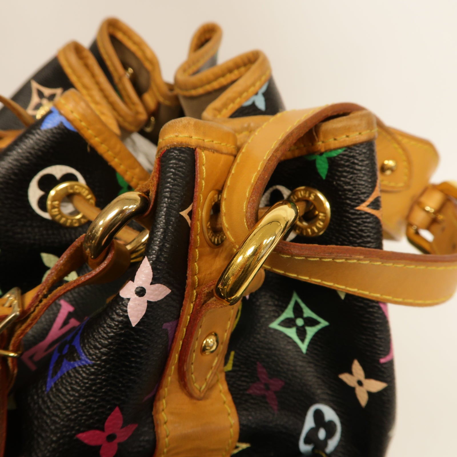 LOUIS VUITTON 【激減優惠】Monogram Multicolore Noe Shoulder Bag金扣肩背袋黑色/彩色