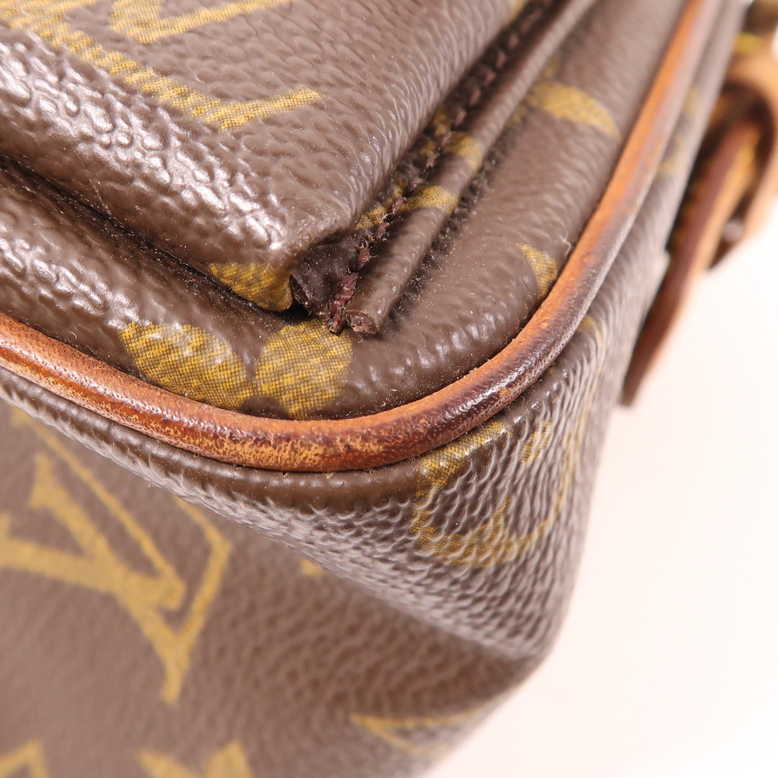 LOUIS VUITTON Monogram Viva Cite MM金扣肩背袋