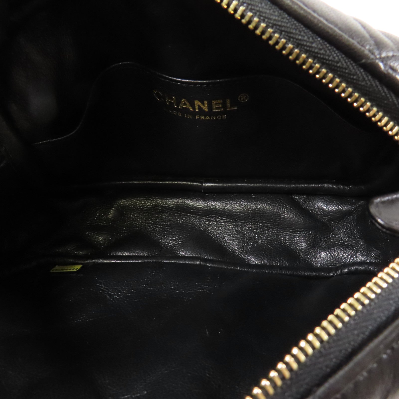 CHANEL 羊皮皮革Chain Shoulder金扣鏈帶肩背袋