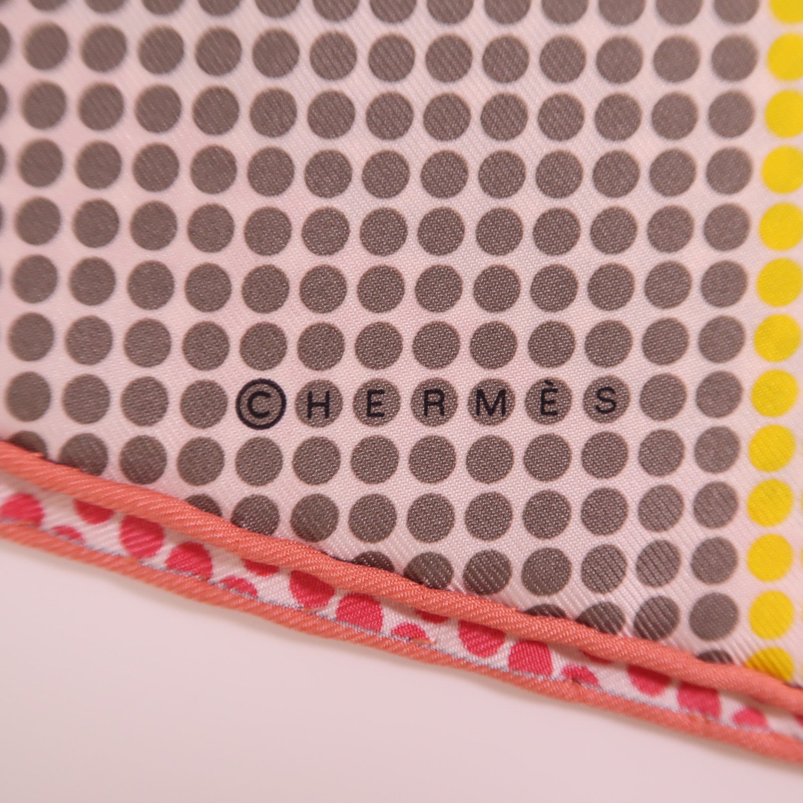 HERMES 【激減優惠】絲質Scarf 90X90絲巾