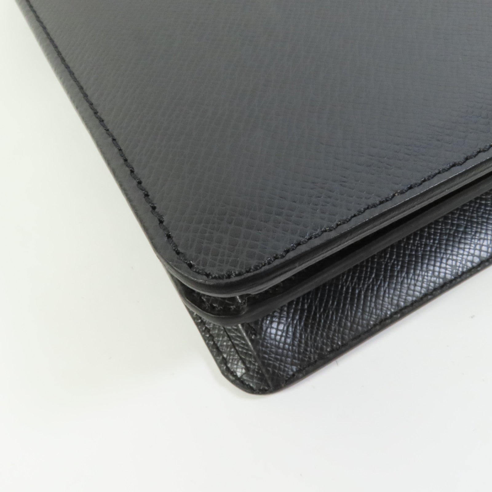 LOUIS VUITTON Taiga Laguito Business Bag銀扣公事包