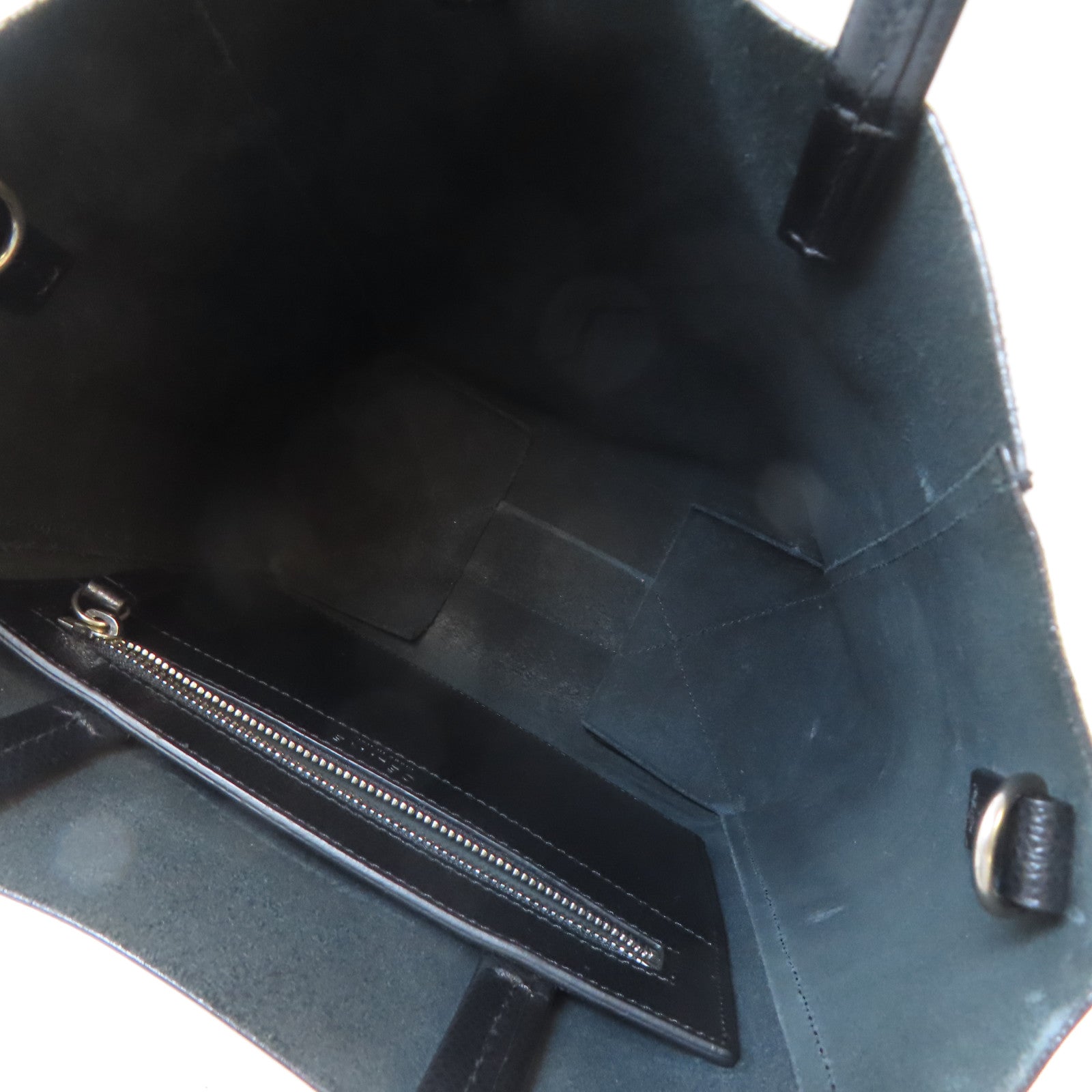 CELINE 牛皮皮革Handbag銀扣手挽袋黑色