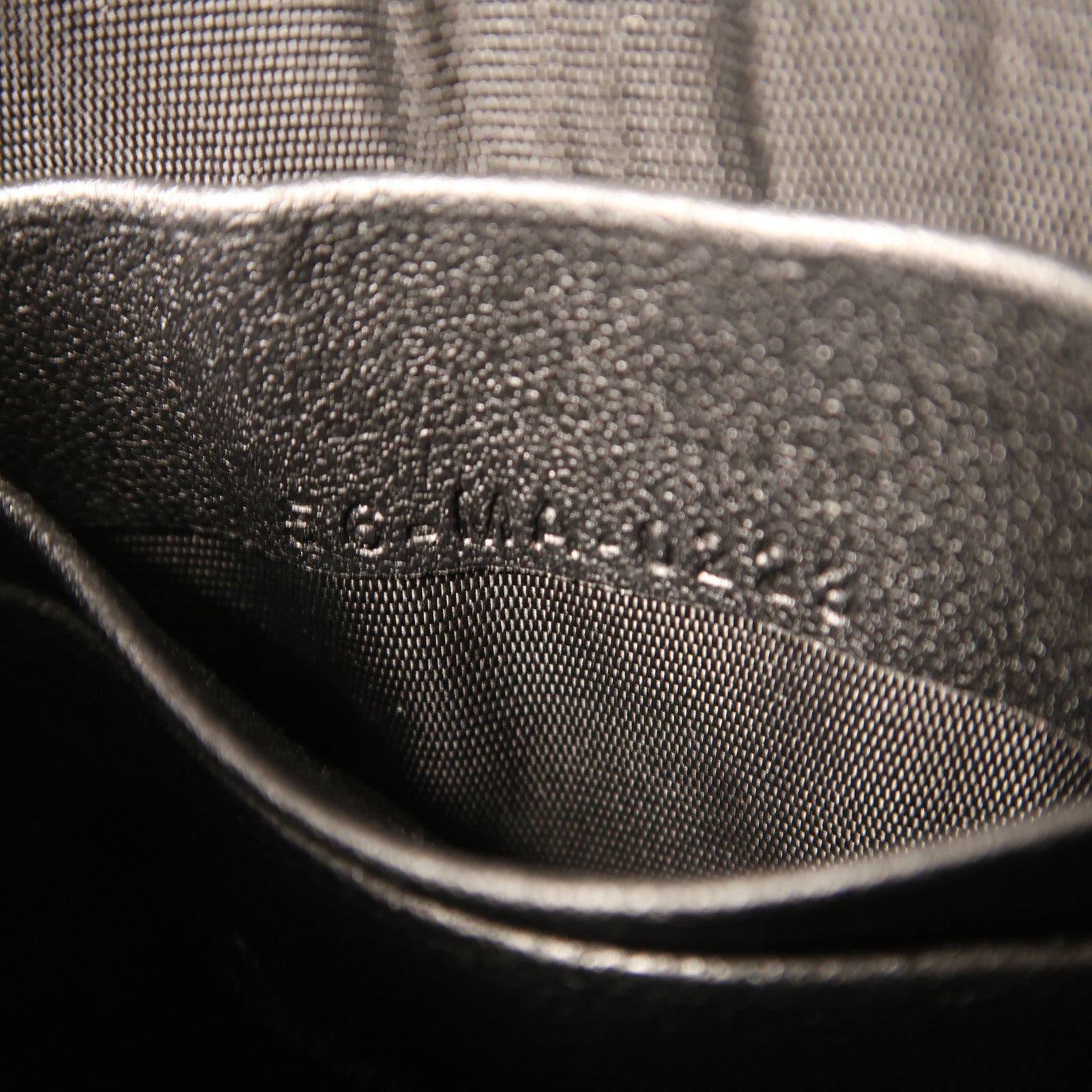 Dior 羊皮皮革Phone Holder金扣鏈帶手機袋