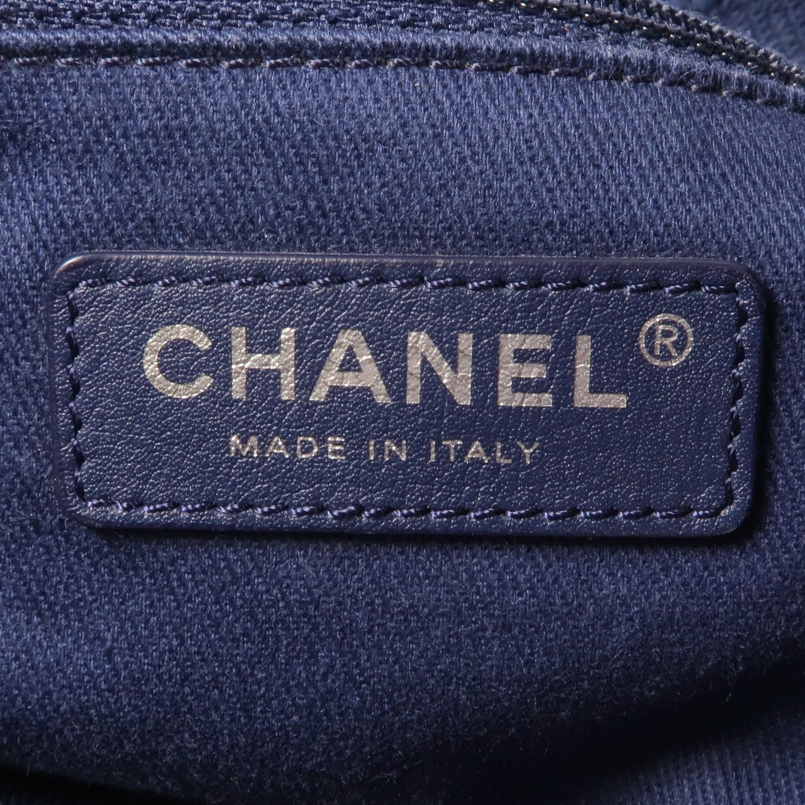 CHANEL 帆布Chain Shoulder銀扣鏈帶肩背袋