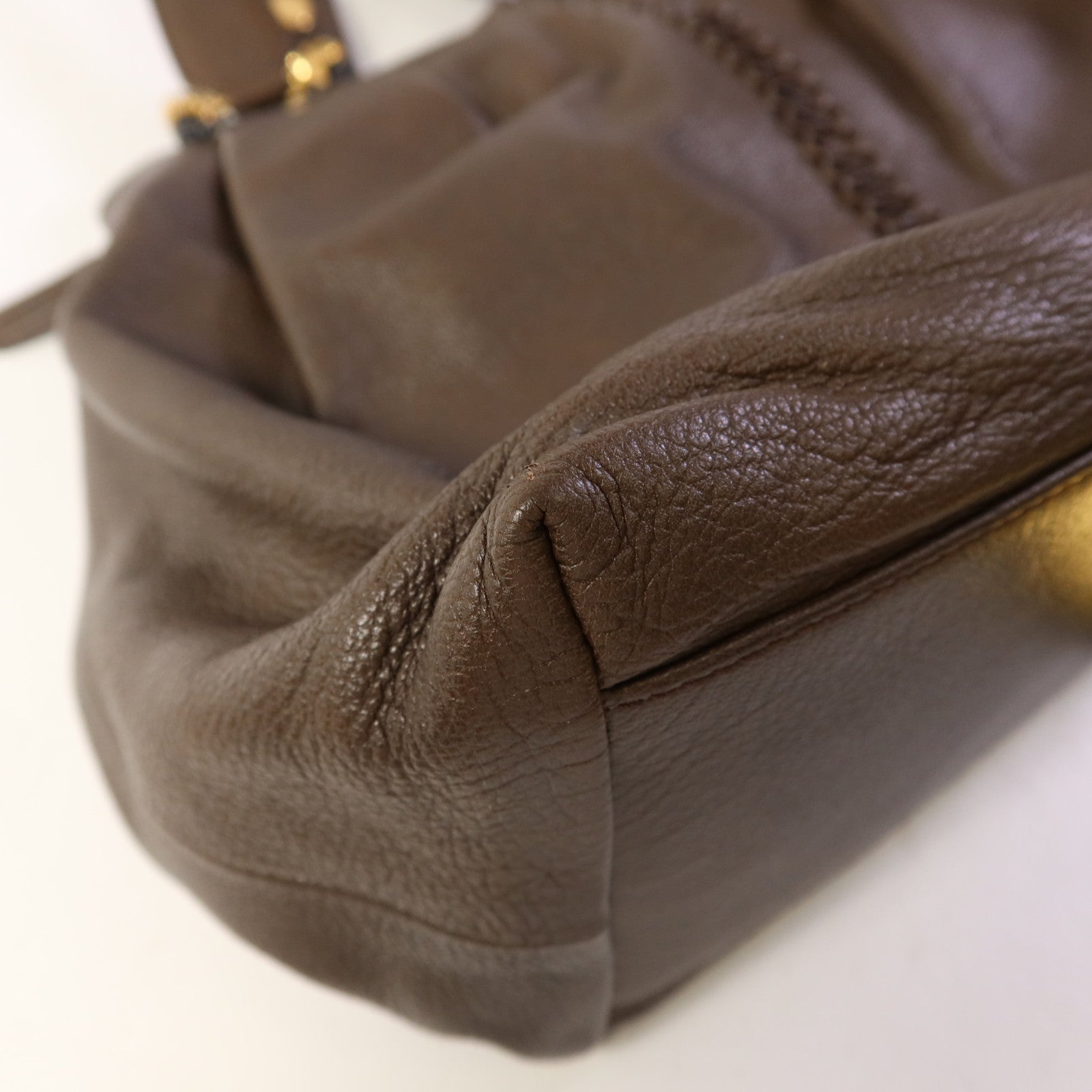 BVLGARI 牛皮皮革2 Way Shoulder Bag金扣手挽肩背兩用袋