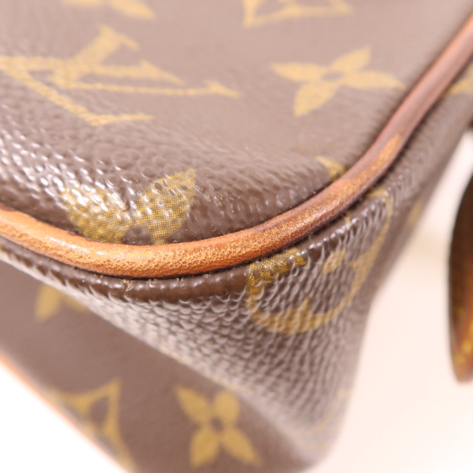 LOUIS VUITTON Monogram Viva Cite MM金扣肩背袋