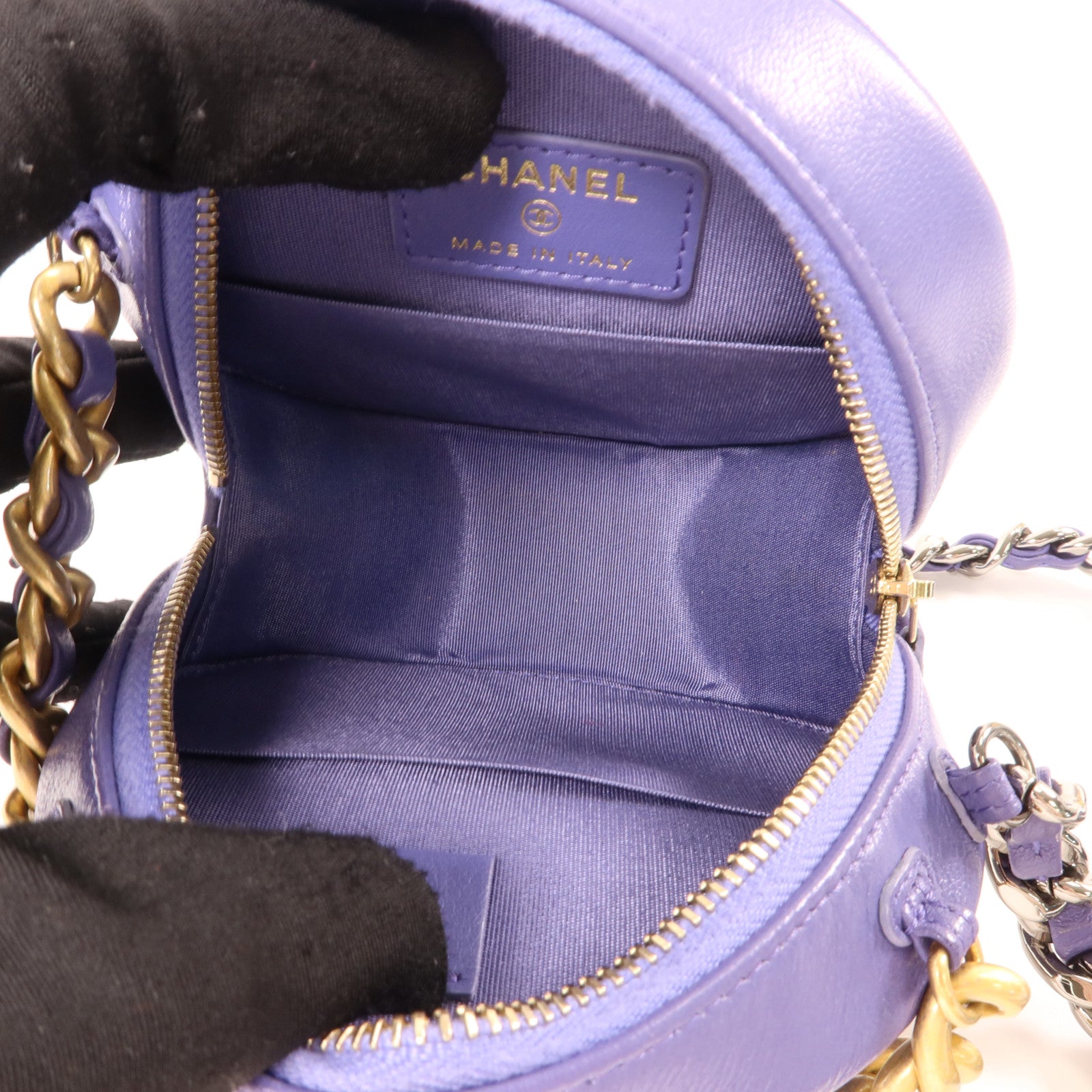 CHANEL 羊皮皮革Chanel 19 Round Clutch With Chain鏈帶肩背袋