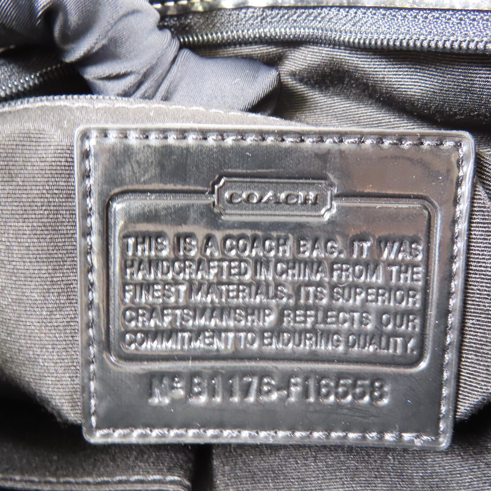 COACH 帆布Shoulder Bag銀扣肩背袋