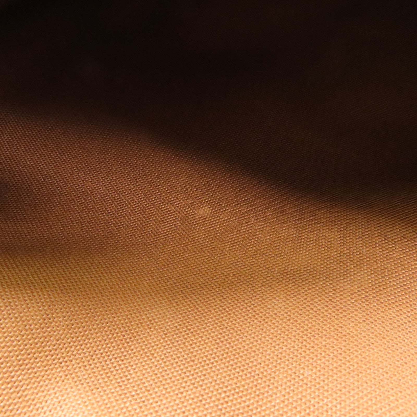 LOUIS VUITTON Monogram Saumur 30金扣肩背袋