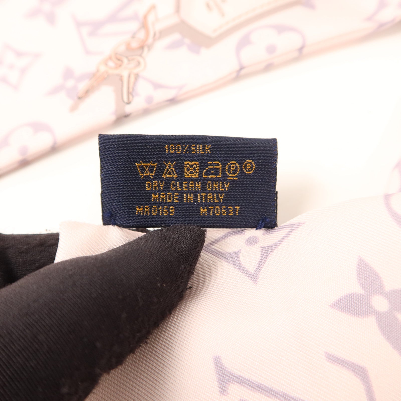 LOUIS VUITTON 絲質Bandeau絲巾
