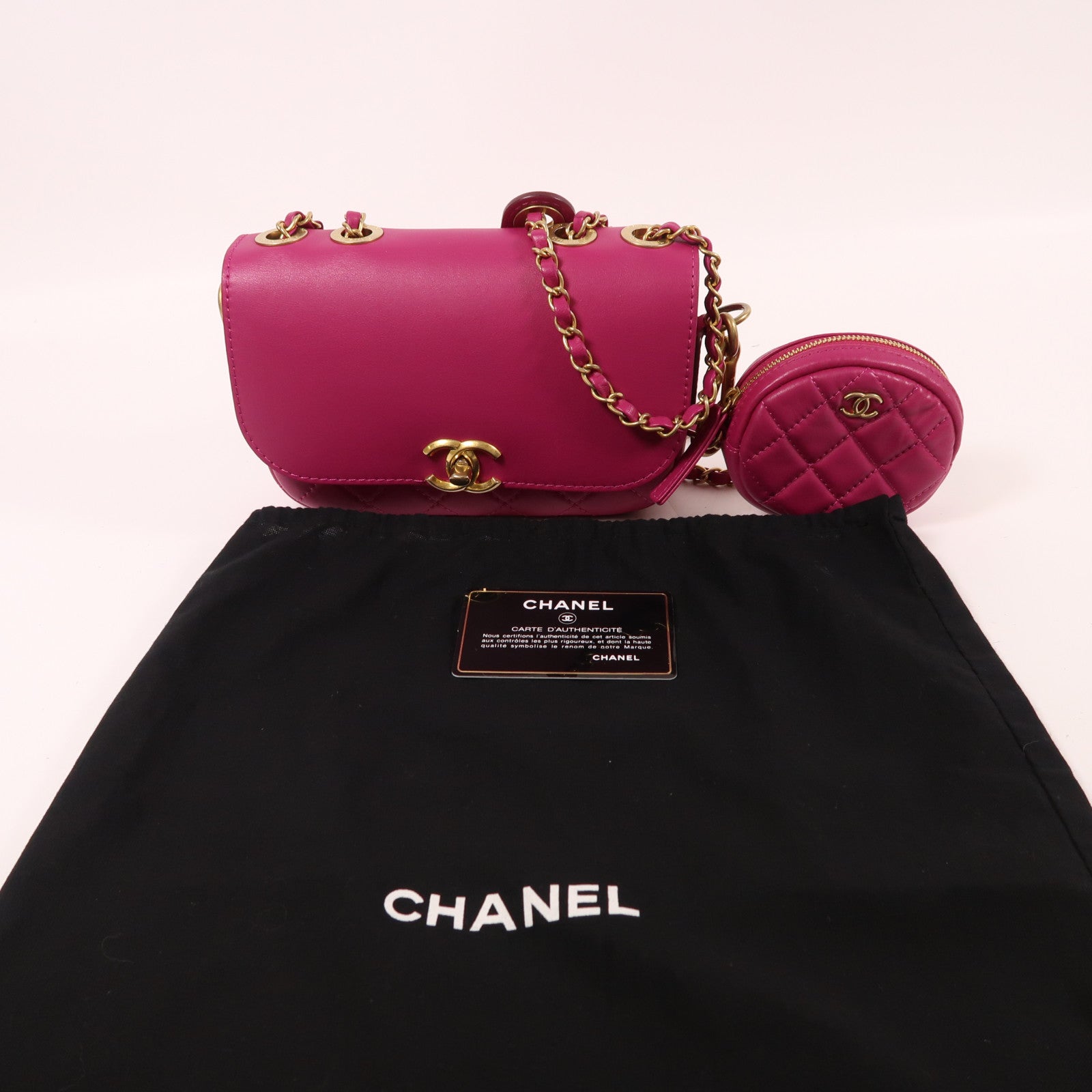 CHANEL 牛皮皮革Shoulder Bag金扣鏈帶肩背袋