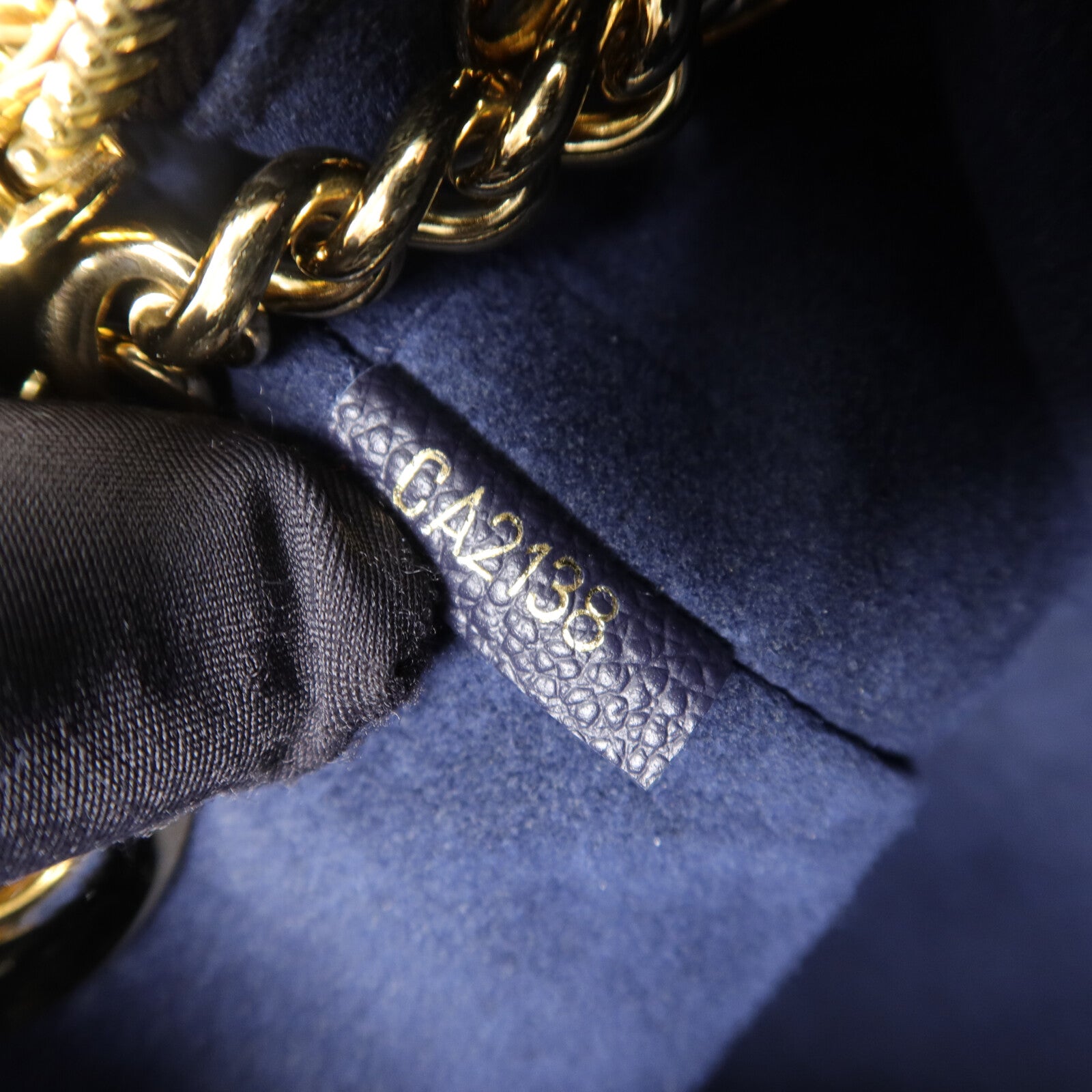 LOUIS VUITTON Monogram Empreinte Surene BB鏈帶肩背袋
