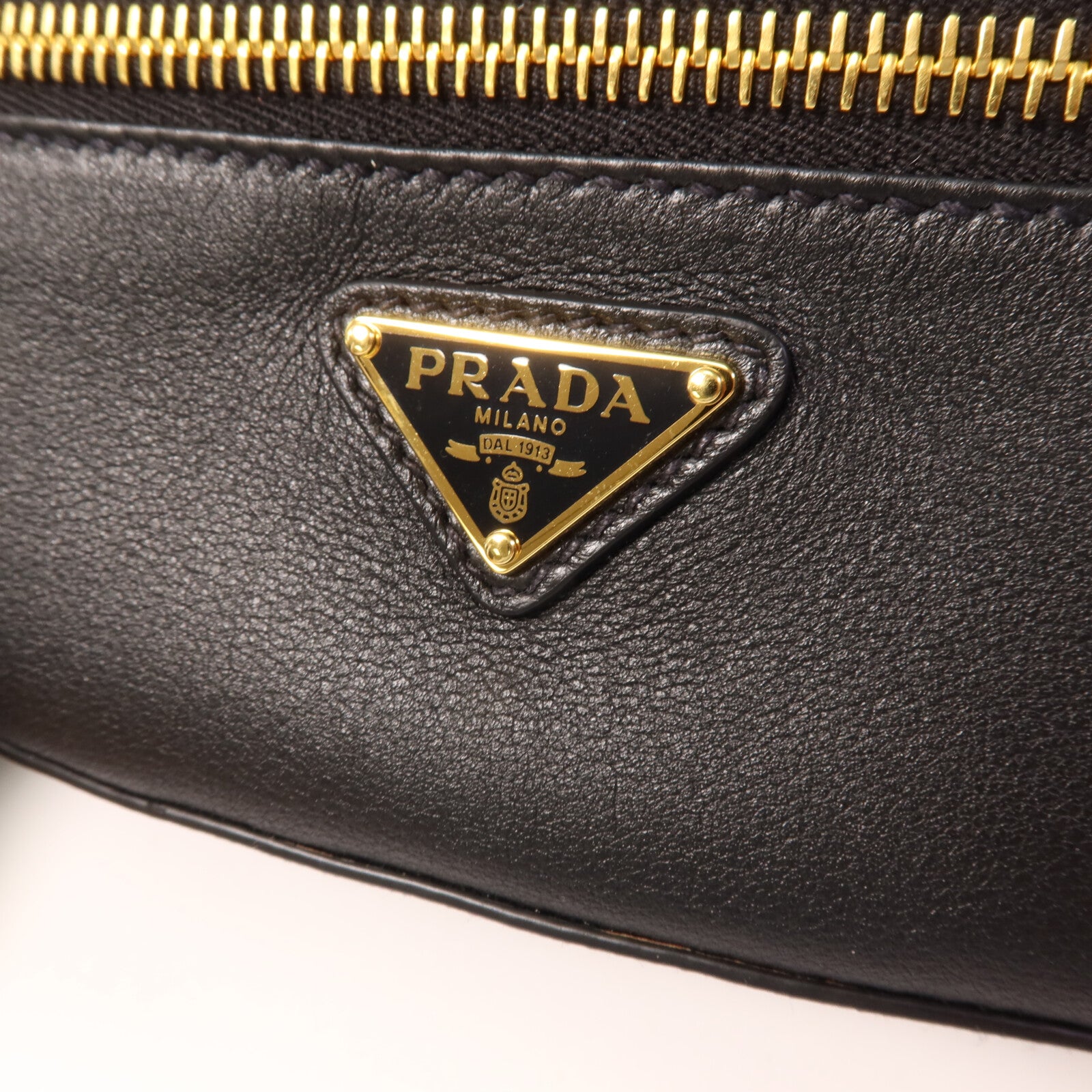 PRADA 牛皮皮革Waist Bag腰包