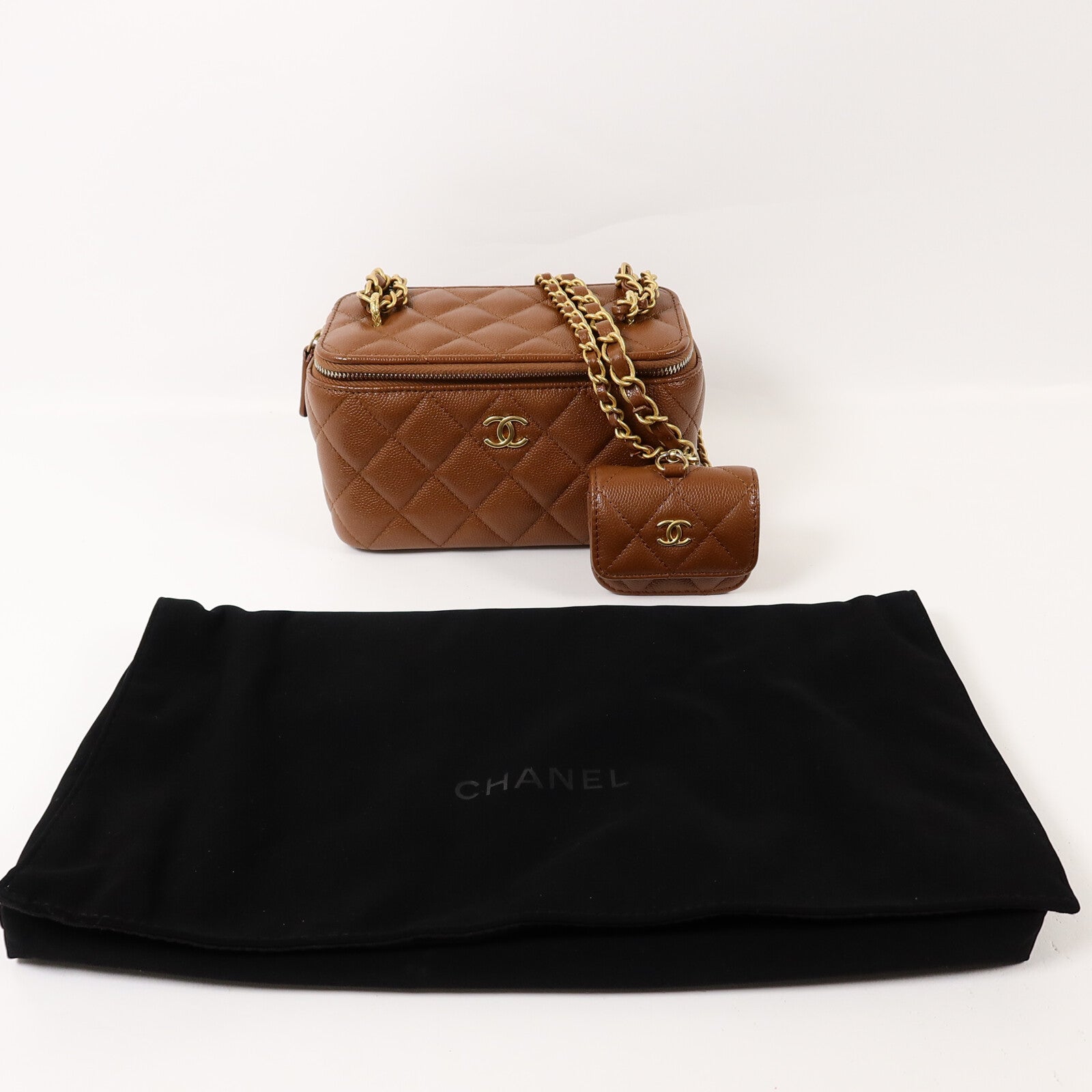 CHANEL 牛皮皮革Vanity Case鏈帶肩背袋