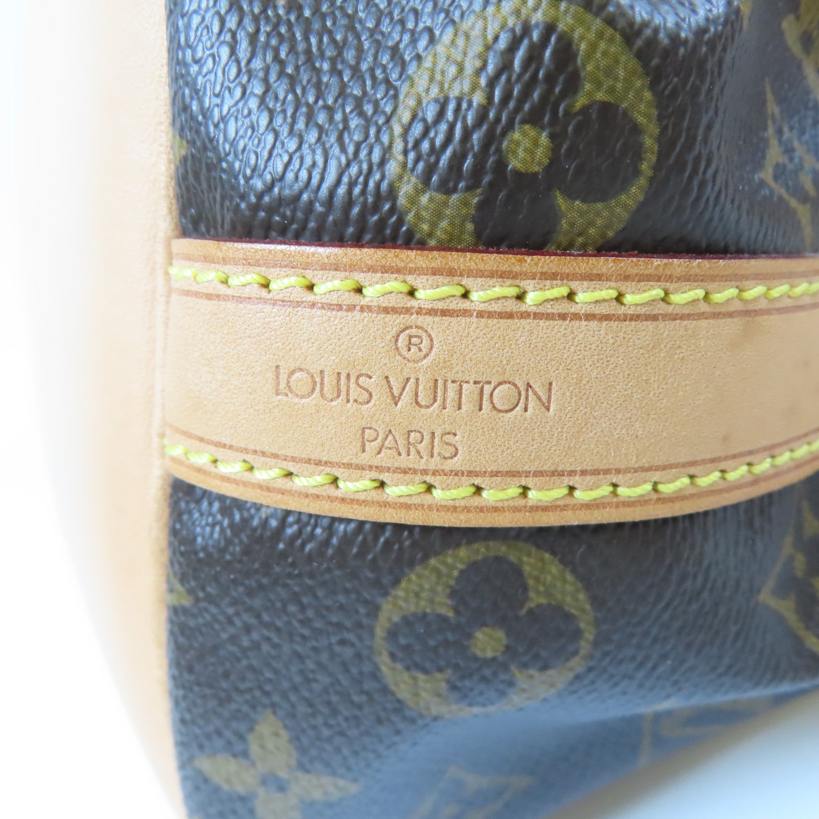 LOUIS VUITTON Monogram Petit Noe金扣肩背袋啡色