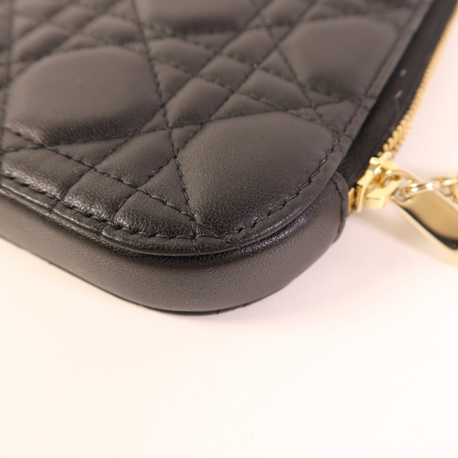 Dior 羊皮皮革Phone Holder金扣鏈帶手機袋