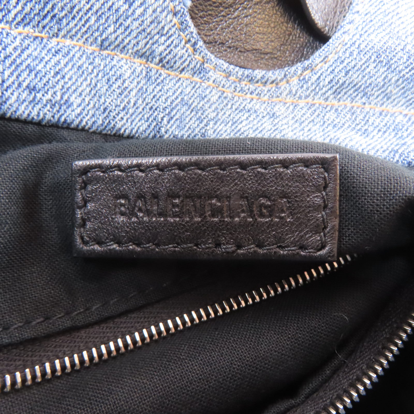BALENCIAGA 牛仔布Crush Small Tote Bag銀扣鏈帶肩背袋藍色