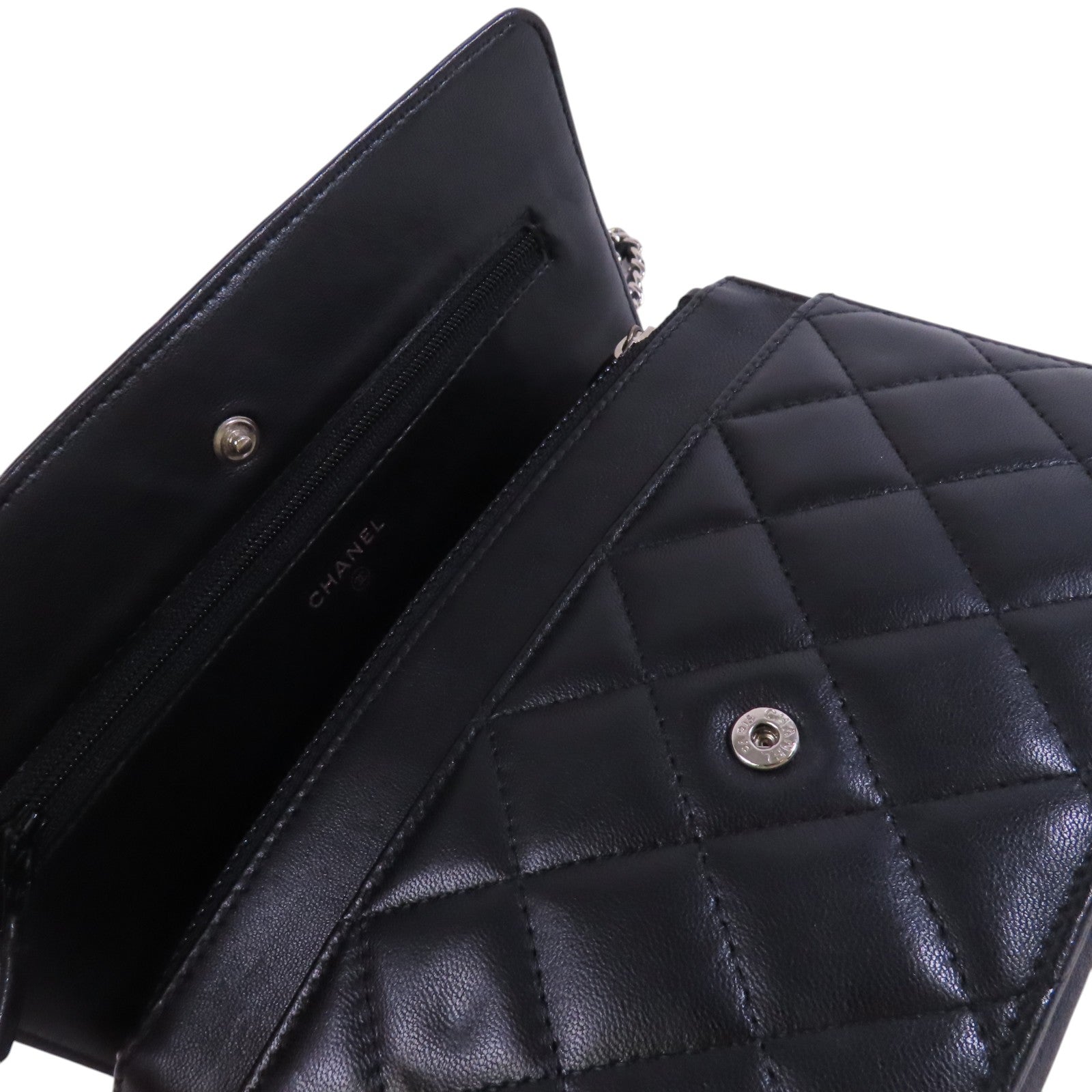 CHANEL 羊皮皮革WOC銀扣鏈帶肩背袋