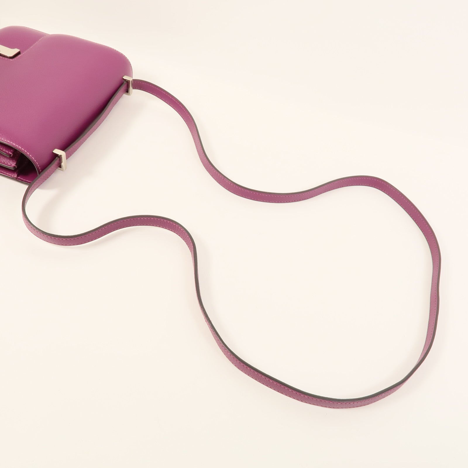 HERMES Evercolor皮革Constance Mini肩背袋Anemone