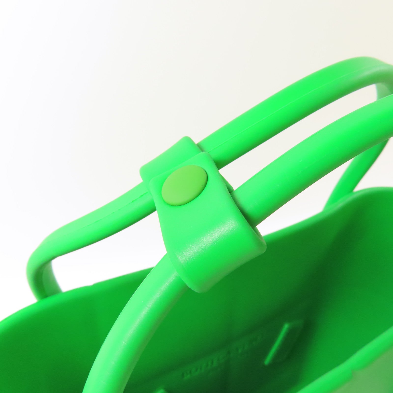 BOTTEGA VENETA 【激減優惠】PVC Handbag手挽袋