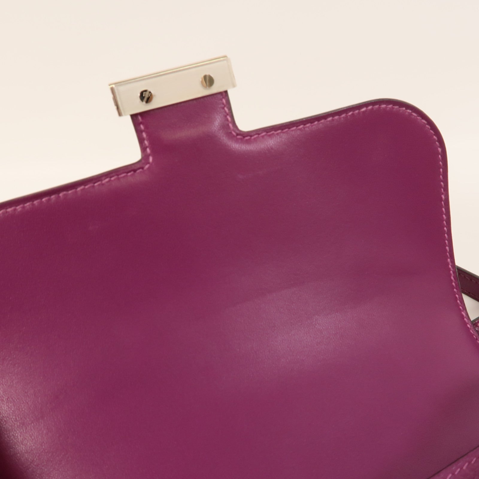 HERMES Evercolor皮革Constance Mini肩背袋Anemone