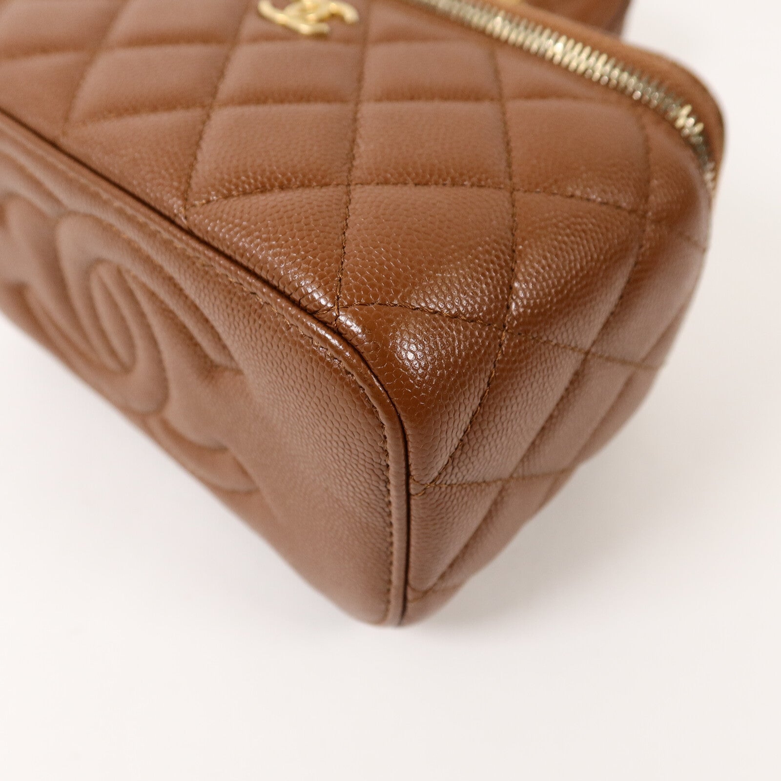 CHANEL 牛皮皮革Vanity Case鏈帶肩背袋