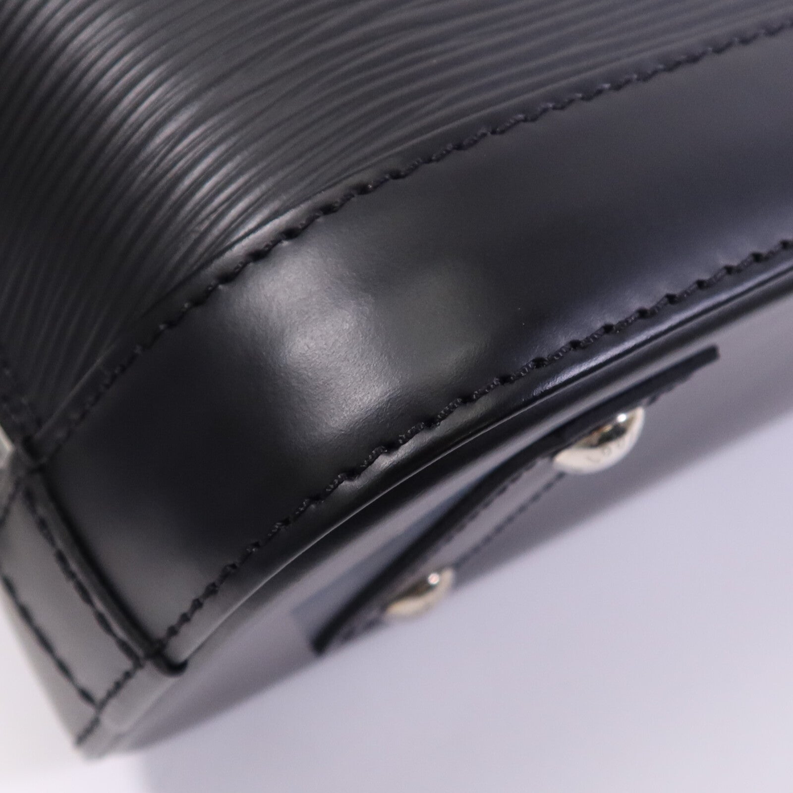 LOUIS VUITTON Epi Alma BB銀扣手挽肩背兩用袋