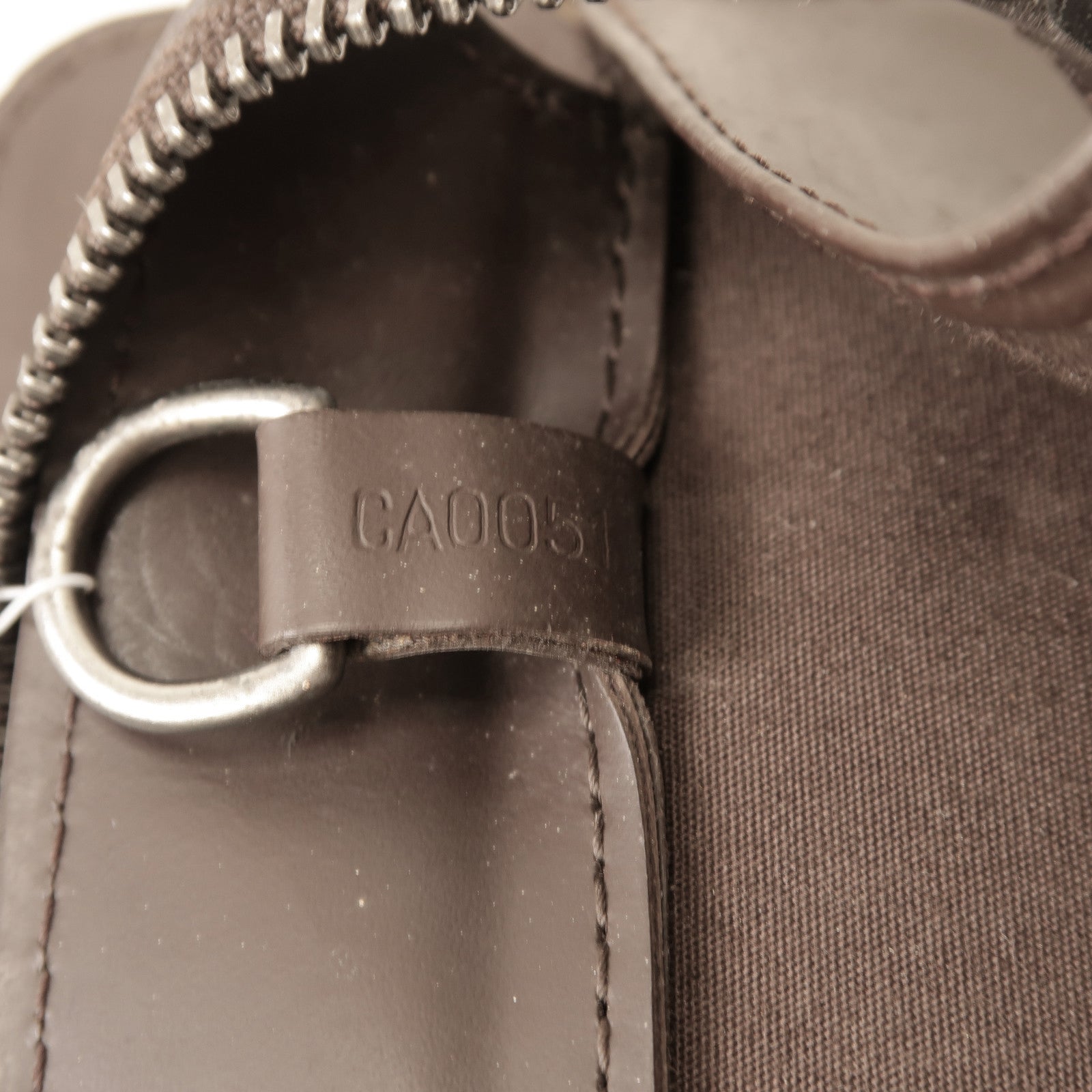 LOUIS VUITTON Epi Croisette PM銀扣肩背袋啡色