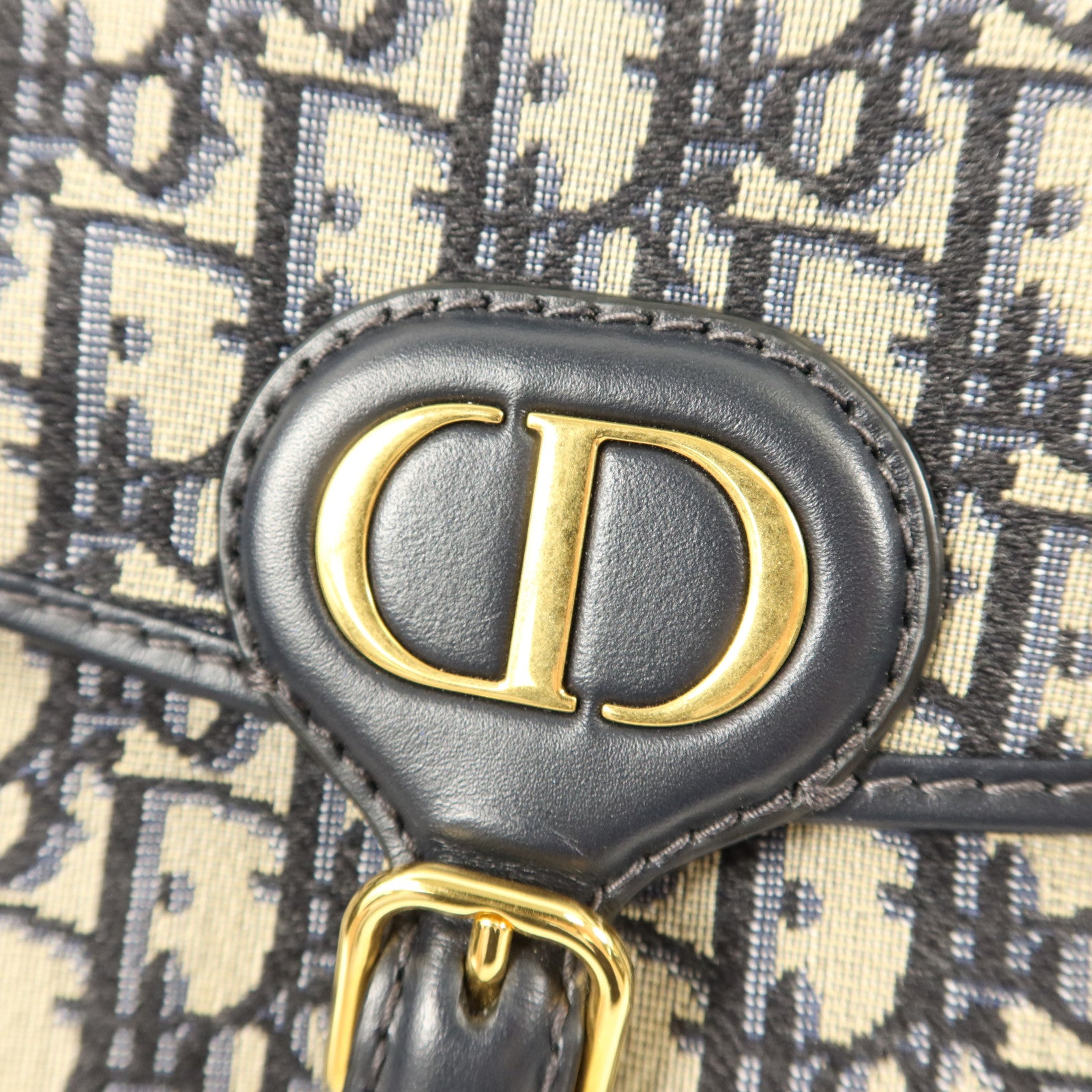 Dior 帆布Bobby金扣肩背袋