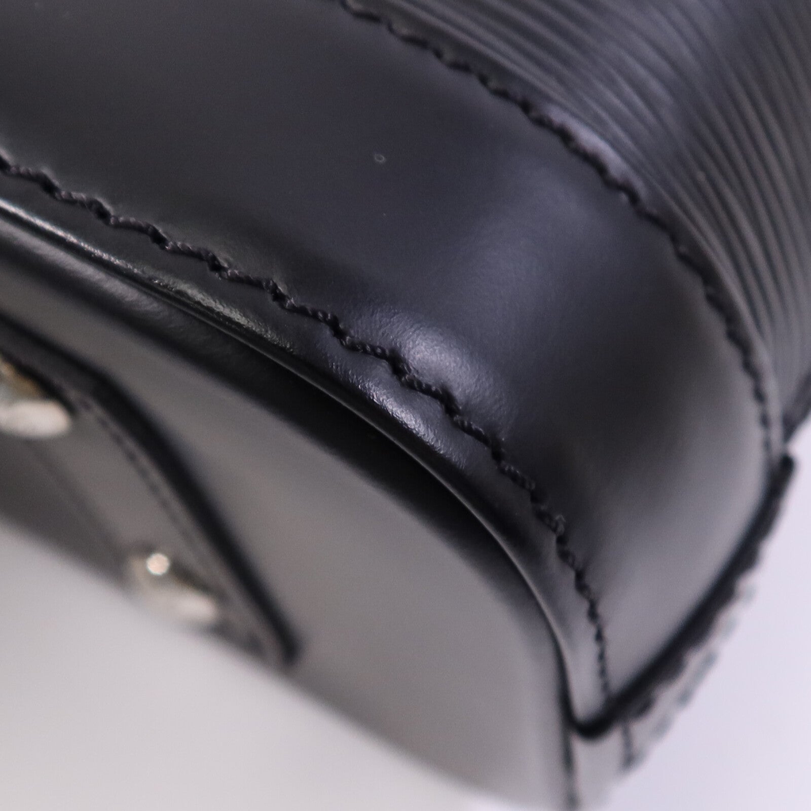 LOUIS VUITTON Epi Alma BB銀扣手挽肩背兩用袋