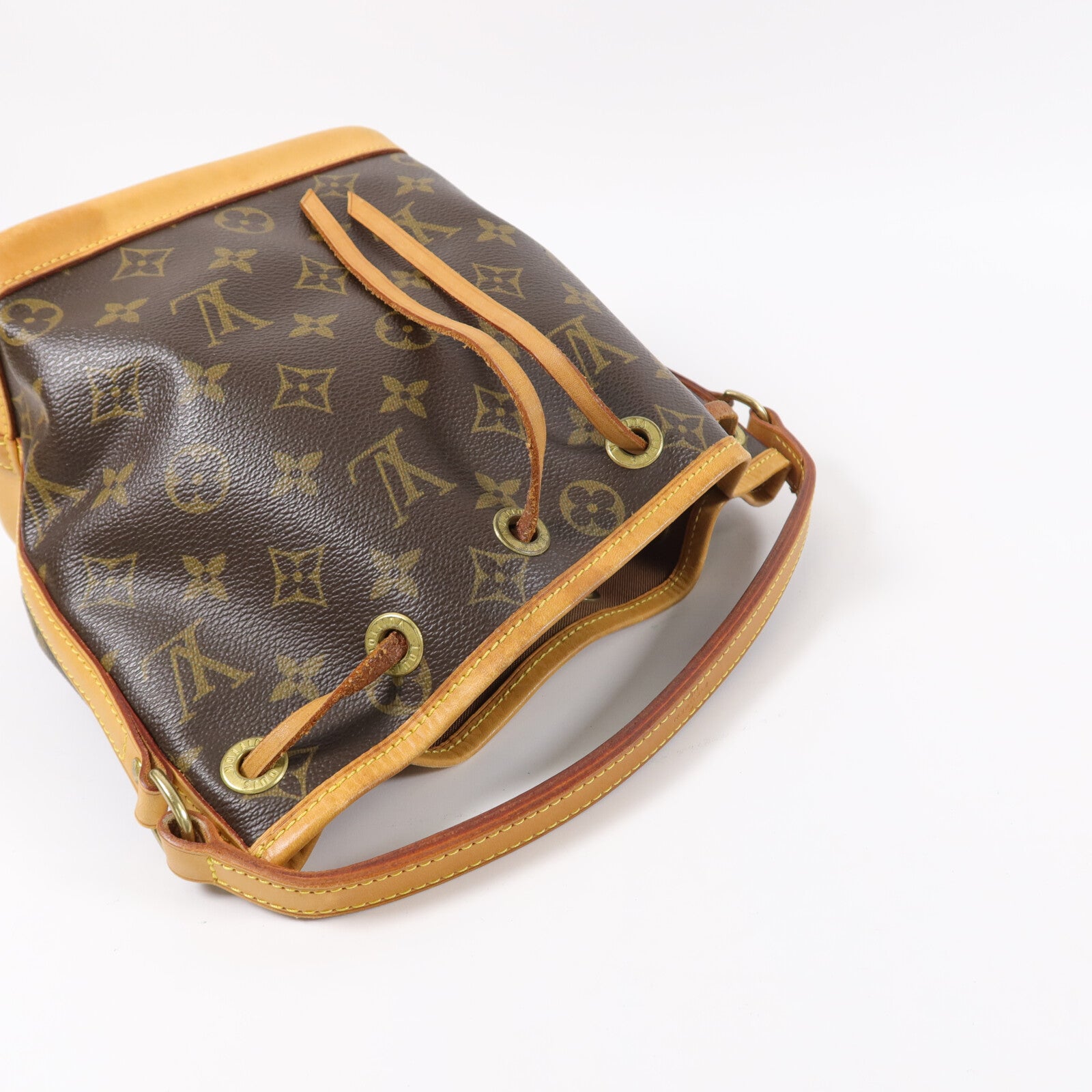 LOUIS VUITTON Monogram Mini Noe肩背袋