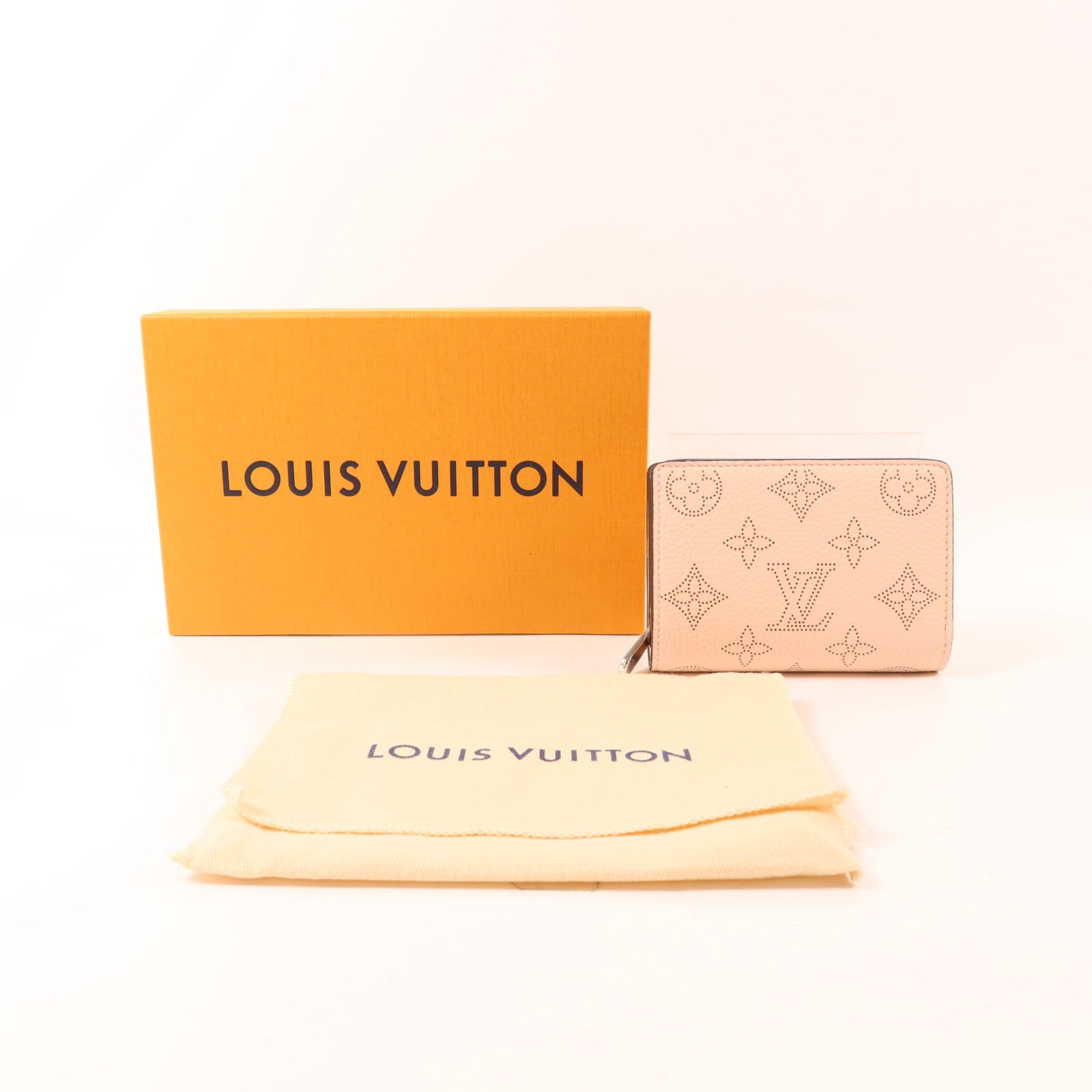 LOUIS VUITTON Mahina Clea Wallet銀扣錢包