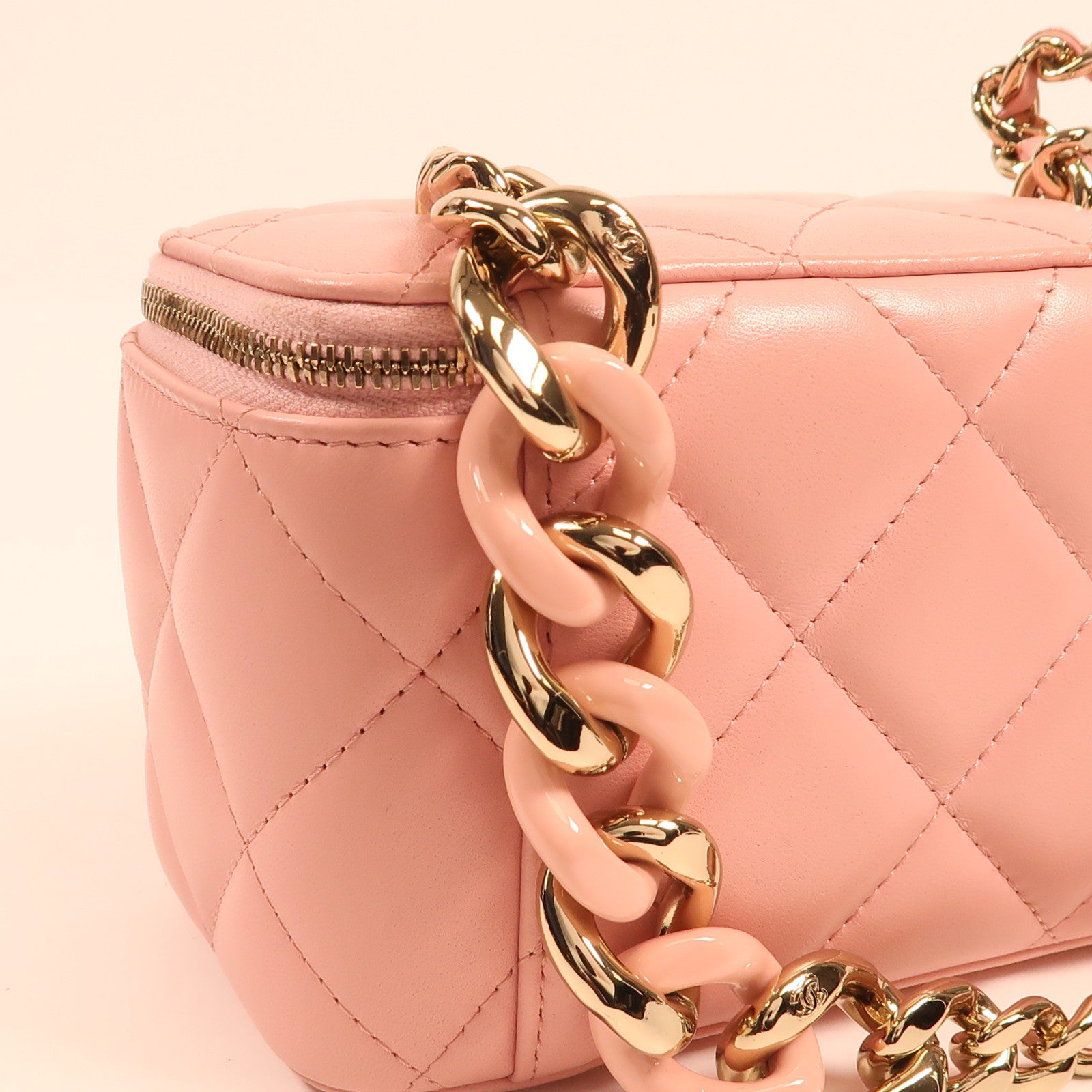 CHANEL CC GHW Vanity Chain Shoulder Bag Lambskin Leather Pink