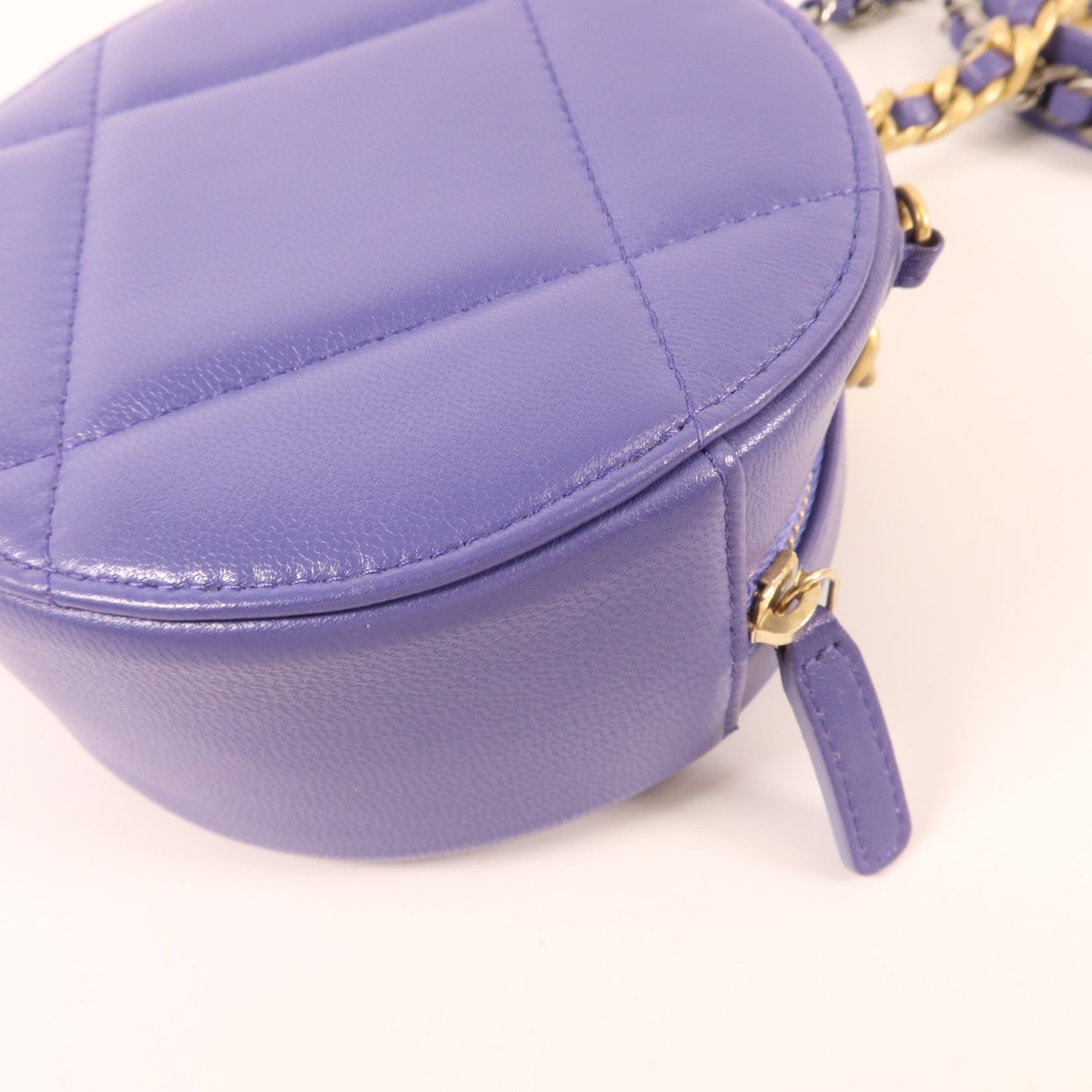 CHANEL 羊皮皮革Chanel 19 Round Clutch With Chain鏈帶肩背袋