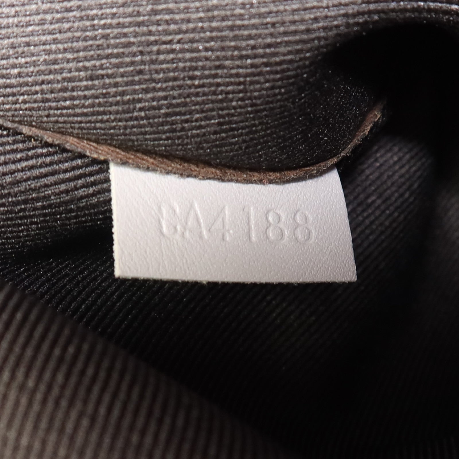 LOUIS VUITTON 【激減優惠】Damier Infini Campus Rucksack銀扣背包