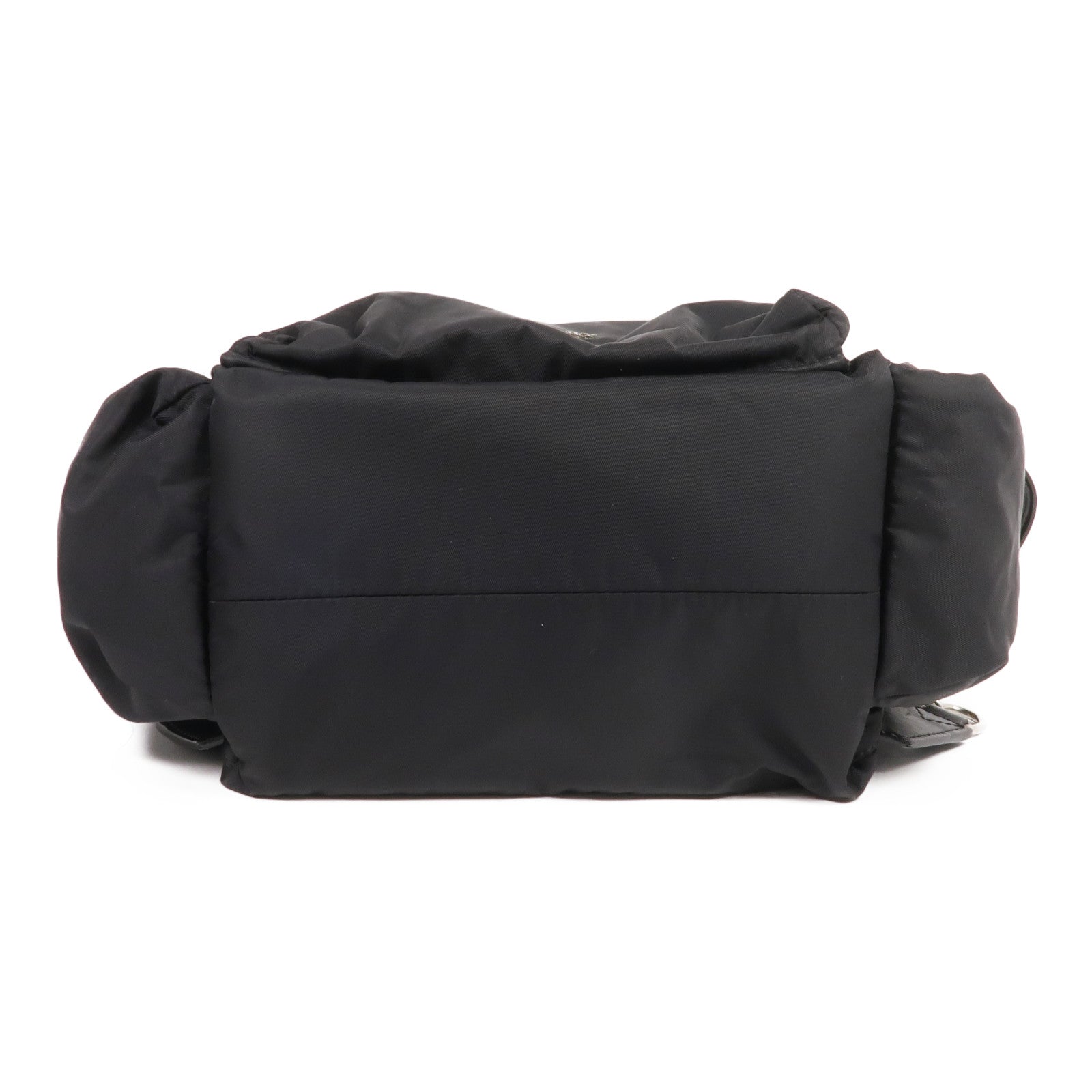 BURBERRY 尼龍Backpack銀扣背包