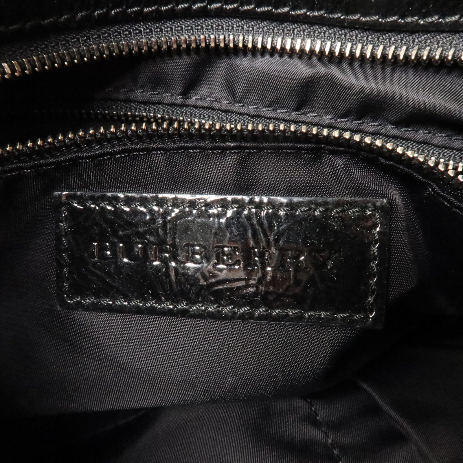BURBERRY 尼龍/漆皮皮革Hand Bag手挽袋